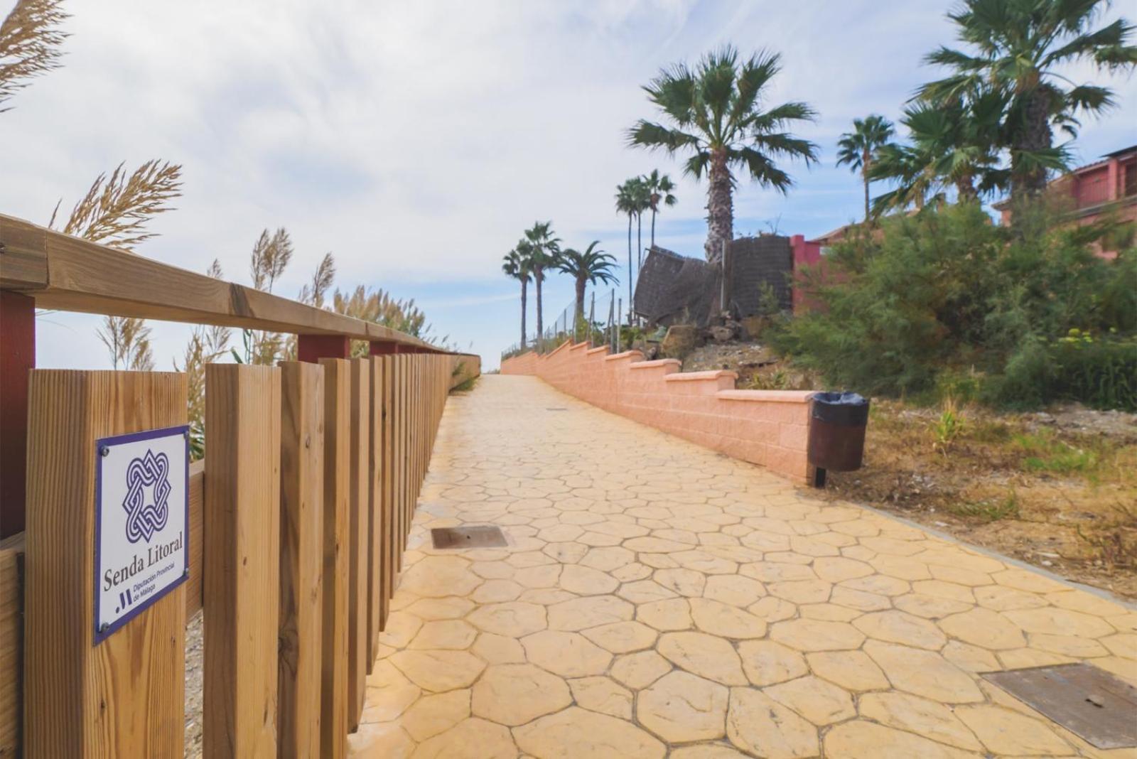 Estrella Del Mar Villa Естепона Екстериор снимка